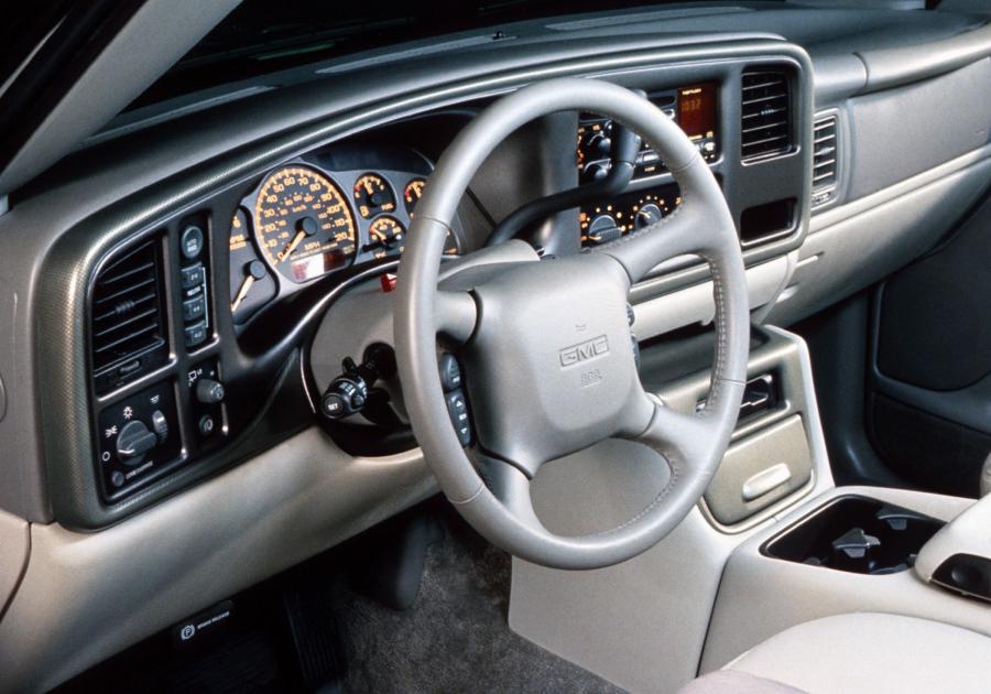  GMC Yukon Show Truck 2000 года  (фото 3 из 8)